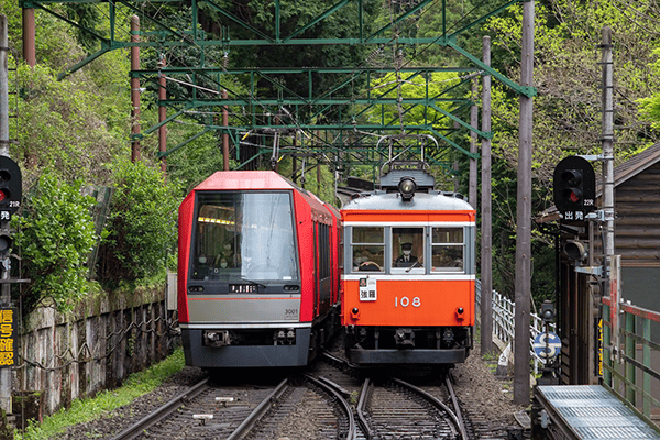箱根登山電車「らくらく着席予約券」初導入