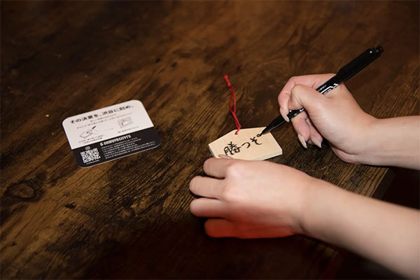 参加型ウォールアート“決意の壁”03