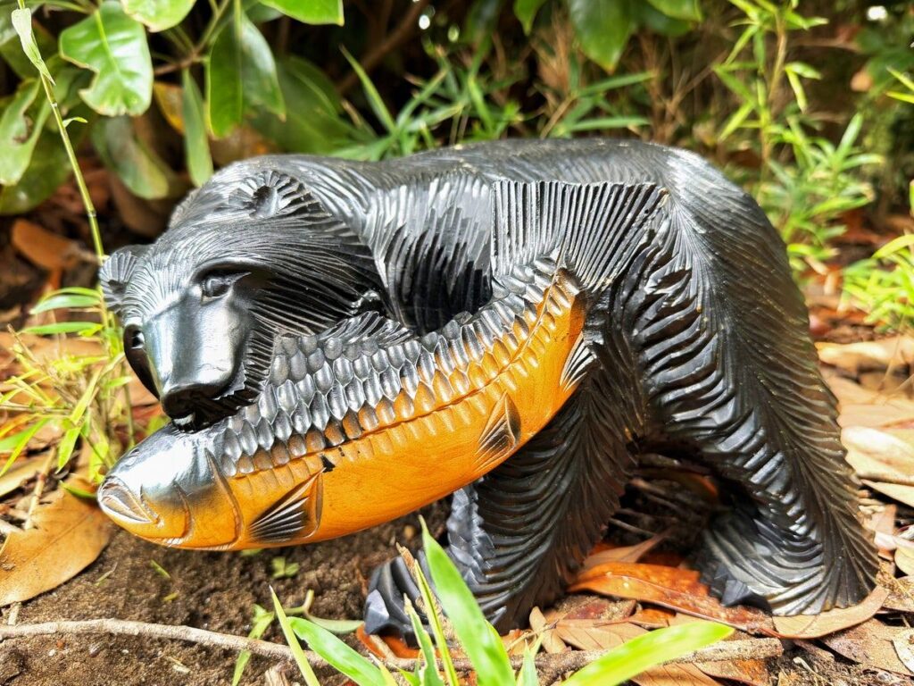 木彫りの熊 供養式 メインビジュアル