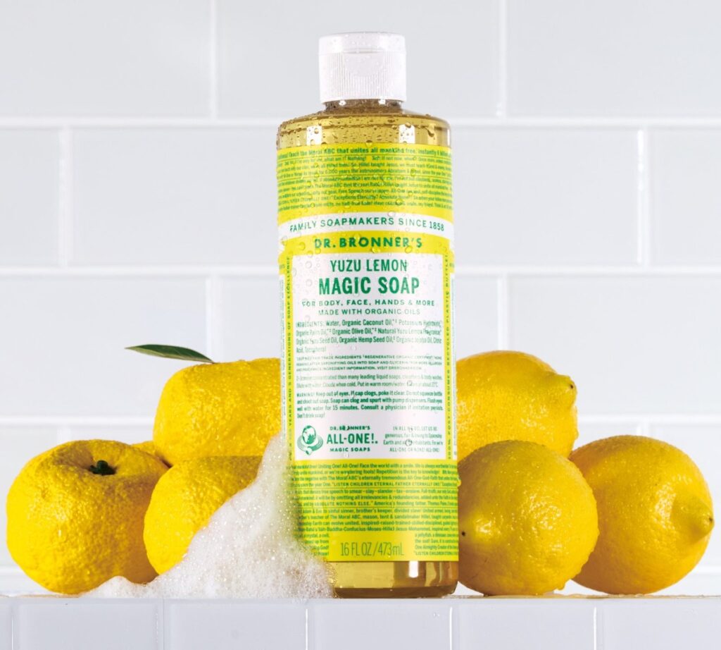 ドクターブロナー MAGIC SOAP YUZU LEMONと柚子・レモン