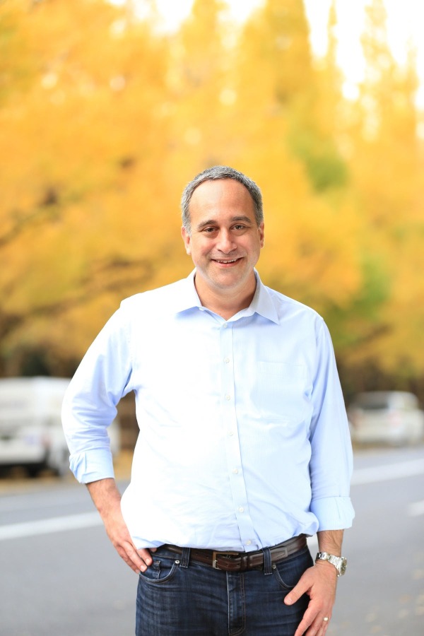 ドクターブロナー社長のマイケル・ブロナーさん