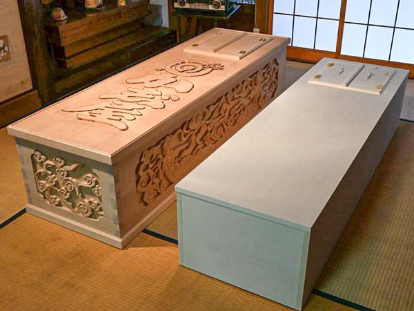 棺入り比べサービス
